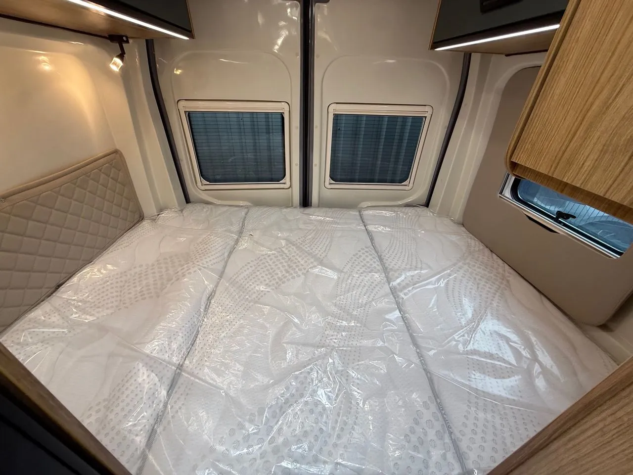 Fourgon aménagé - Font Vendôme - FORTYVAN 4X2 - 2026