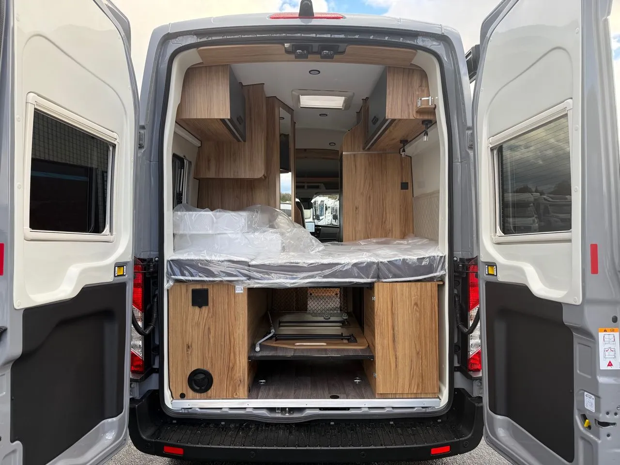 Fourgon aménagé - Font Vendôme - FORTYVAN 4X2 - 2026