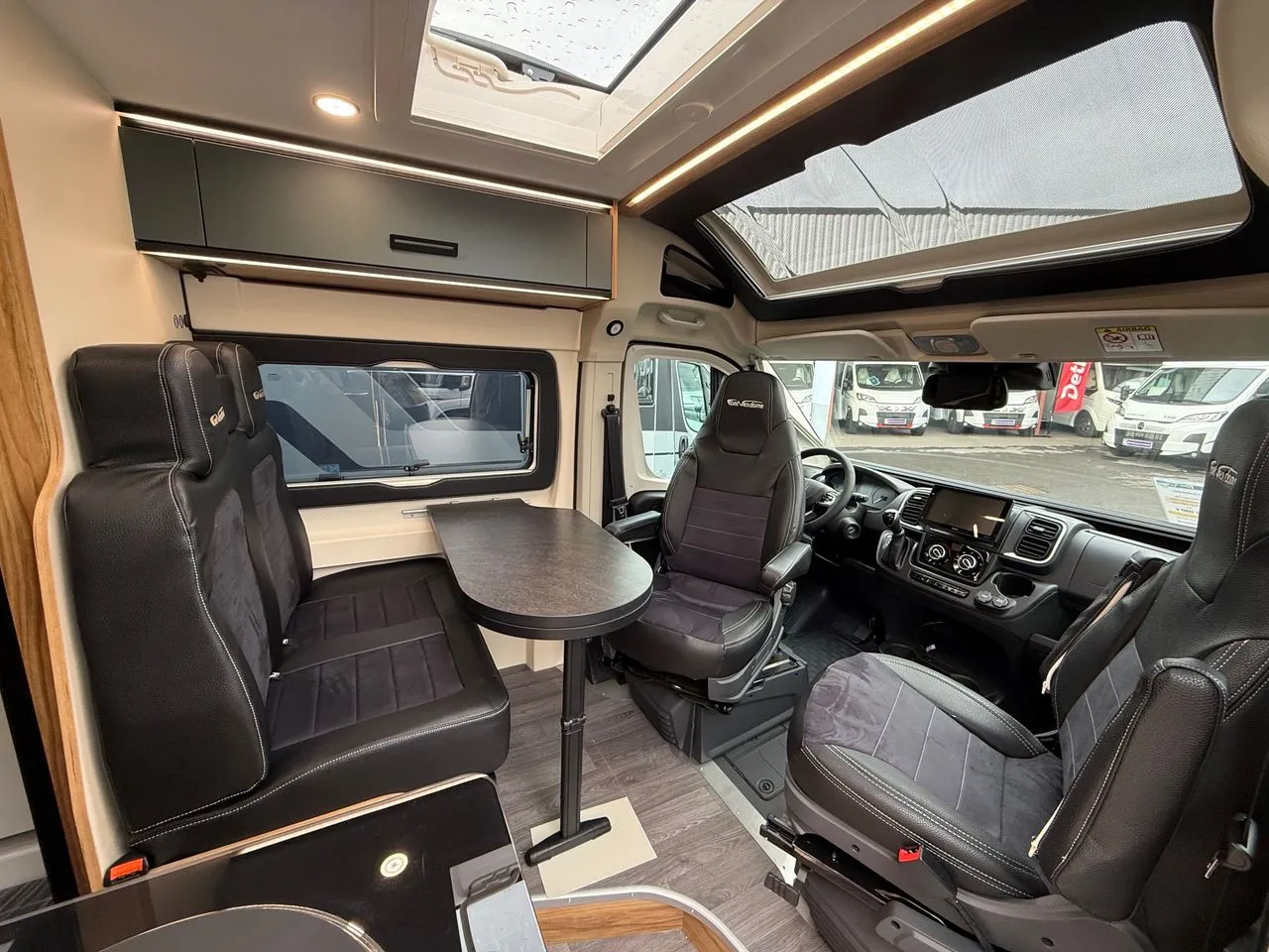 Fourgon aménagé - Font Vendôme - LEADER CAMP ELEGANCE - 2026