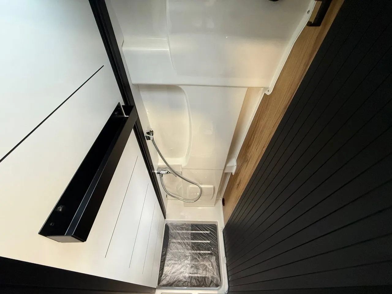 Fourgon aménagé - Font Vendôme - DUO VAN ELEGANCE LITS JUMEAUX - 2026