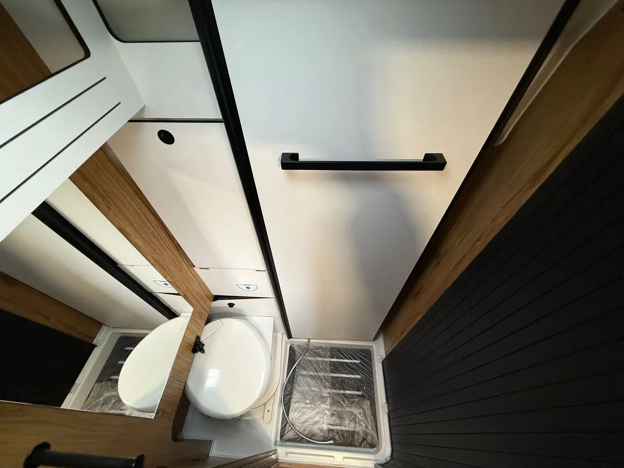 Fourgon aménagé - Font Vendôme - DUO VAN ELEGANCE LITS JUMEAUX - 2026