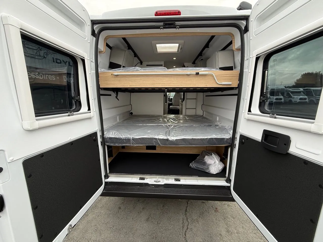Fourgon aménagé - Pilote - V630S - 2026