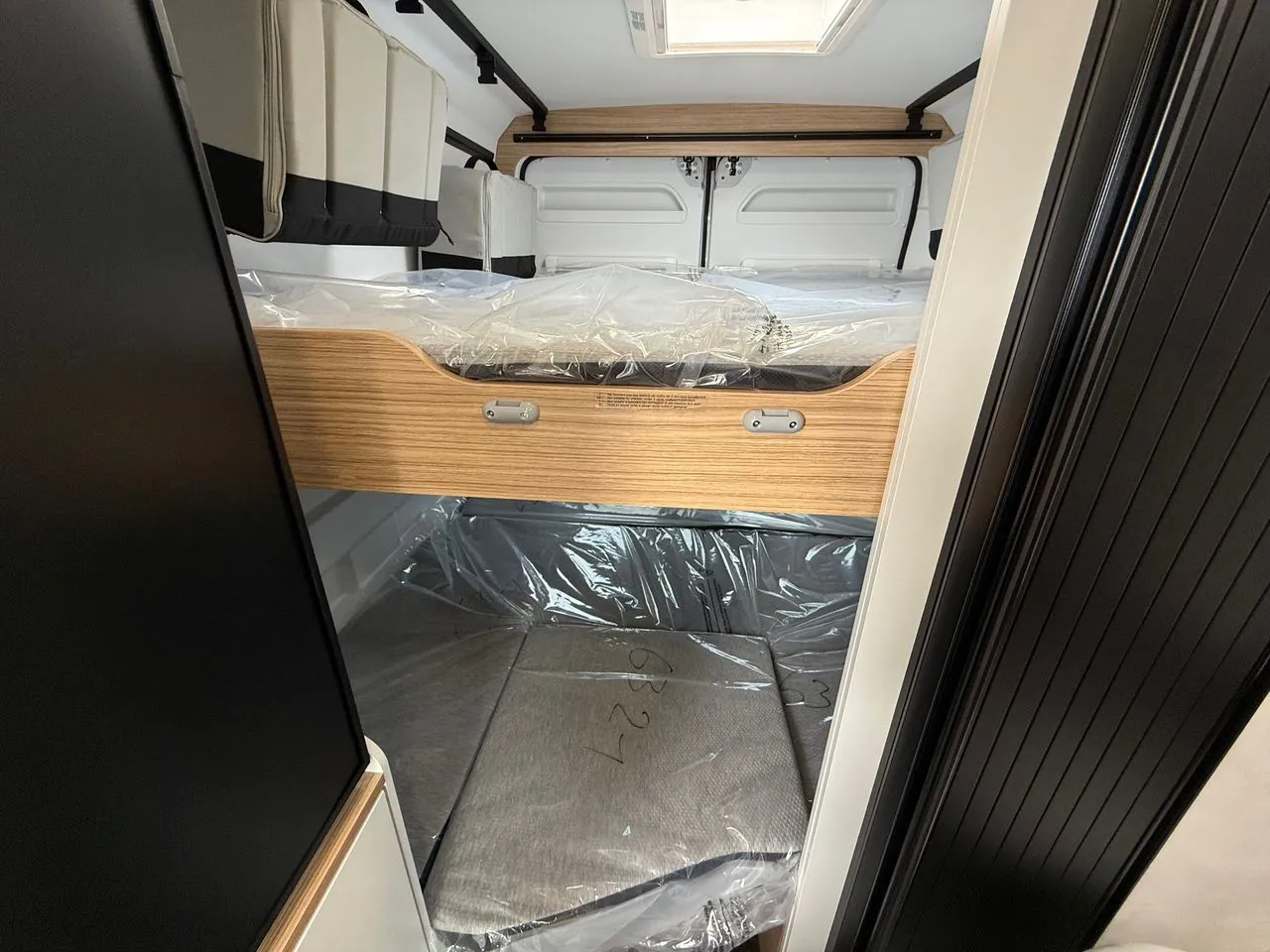 Fourgon aménagé - Pilote - V630S - 2026