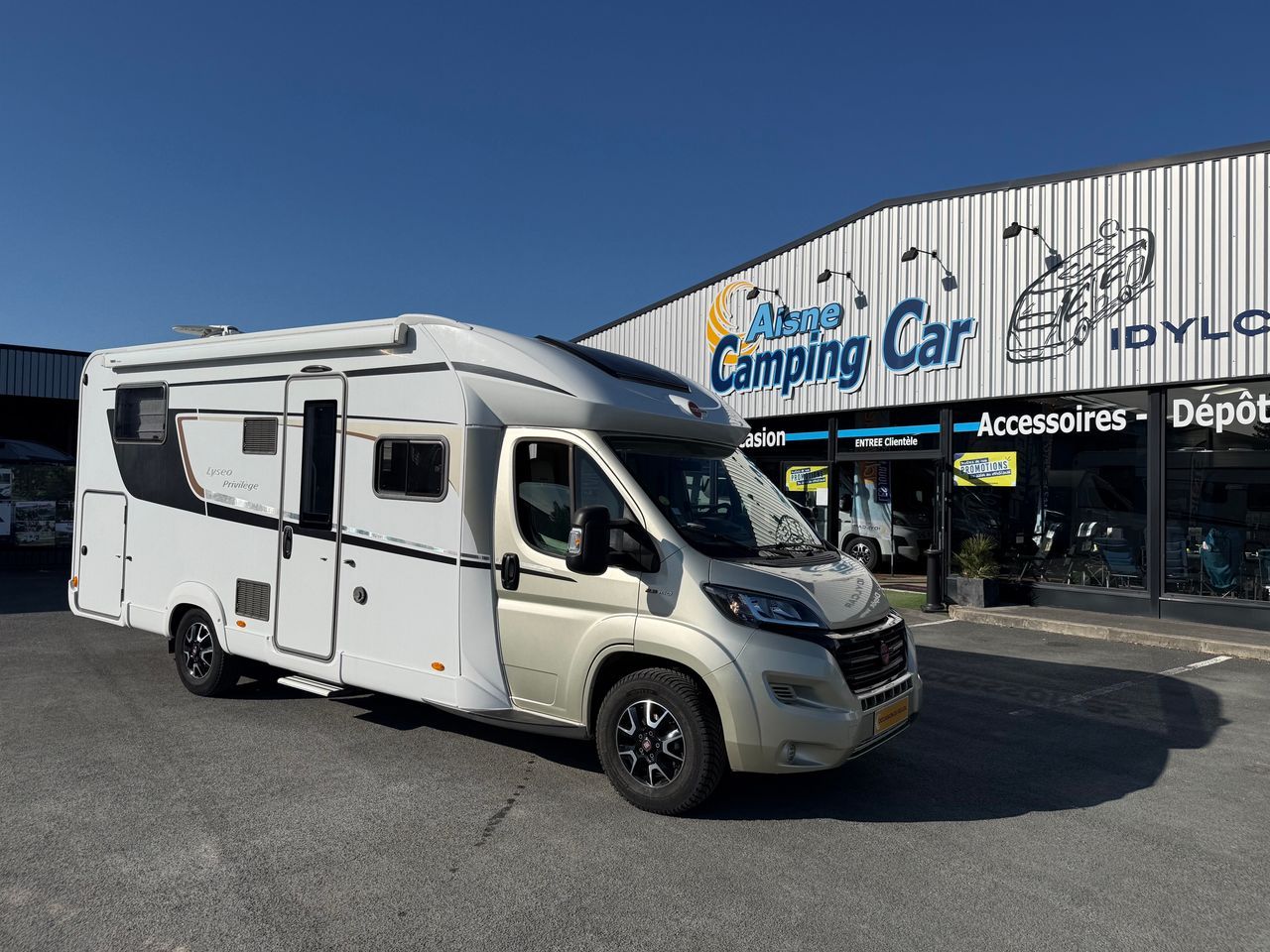 Camping-car BÜRSTNER LYSEO PRIVILEGE TD727