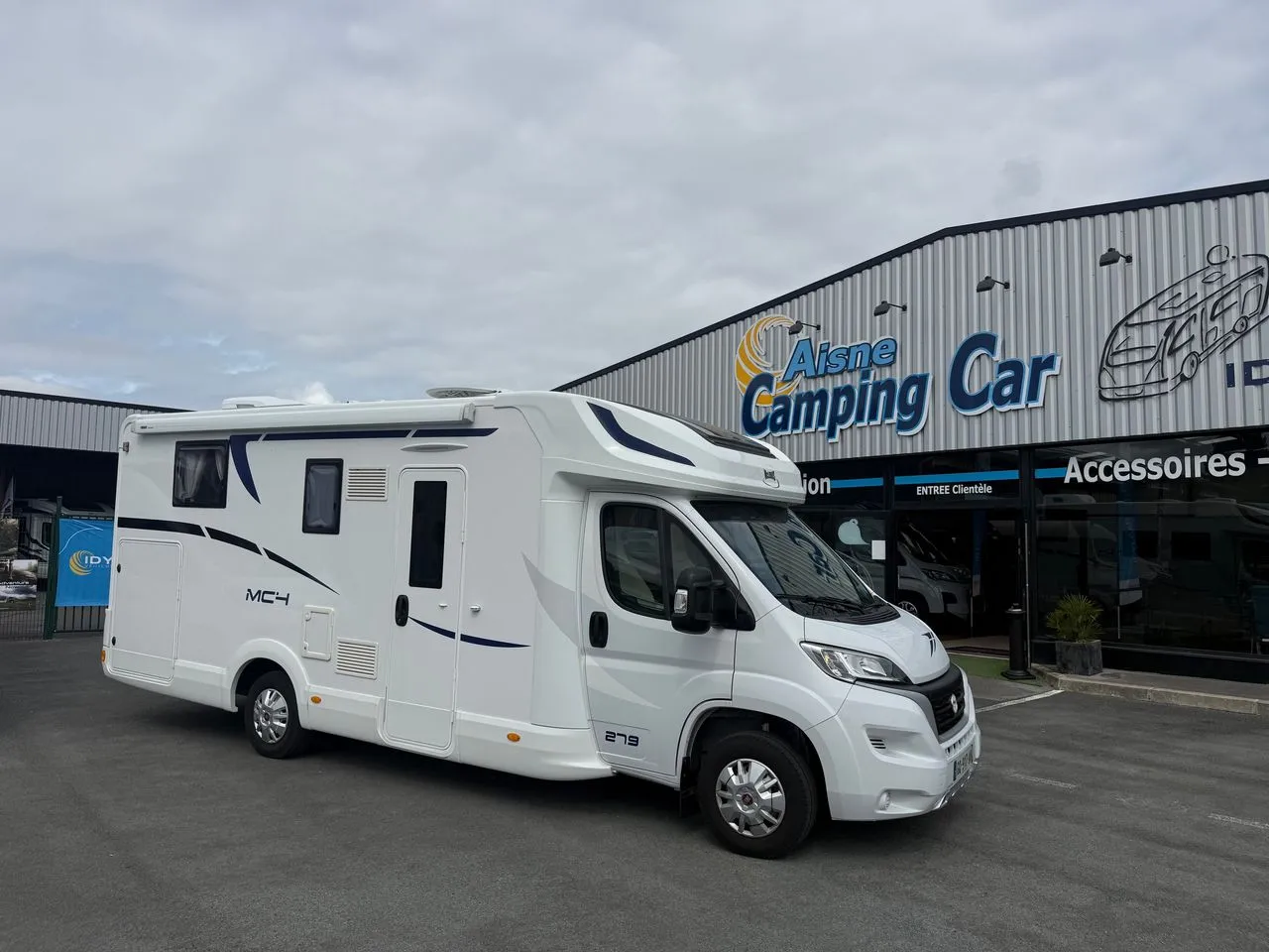Camping-car occasion – Profilé — Camping-car profilé