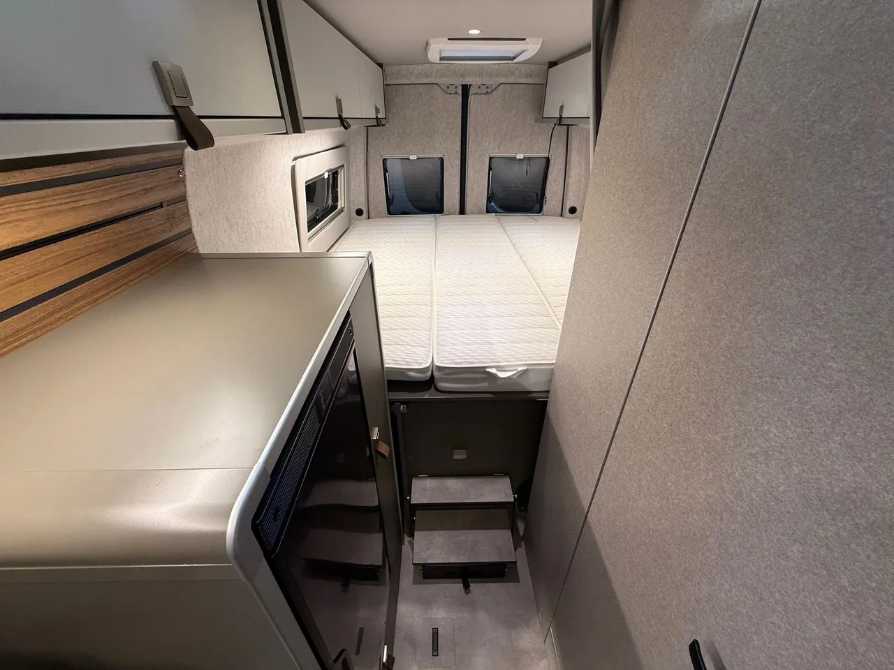 Fourgon aménagé - Hymer Camper Vans - GRAND CANYON S 700 - 2027