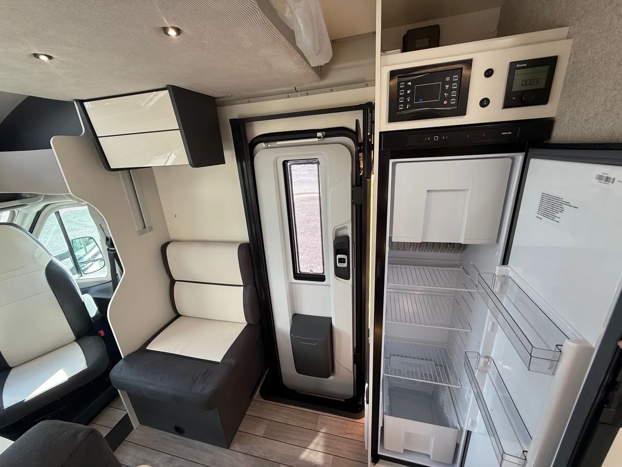 Camping-car - Mc Louis - MC4 379 BOITE AUTOMATIQUE - 2027