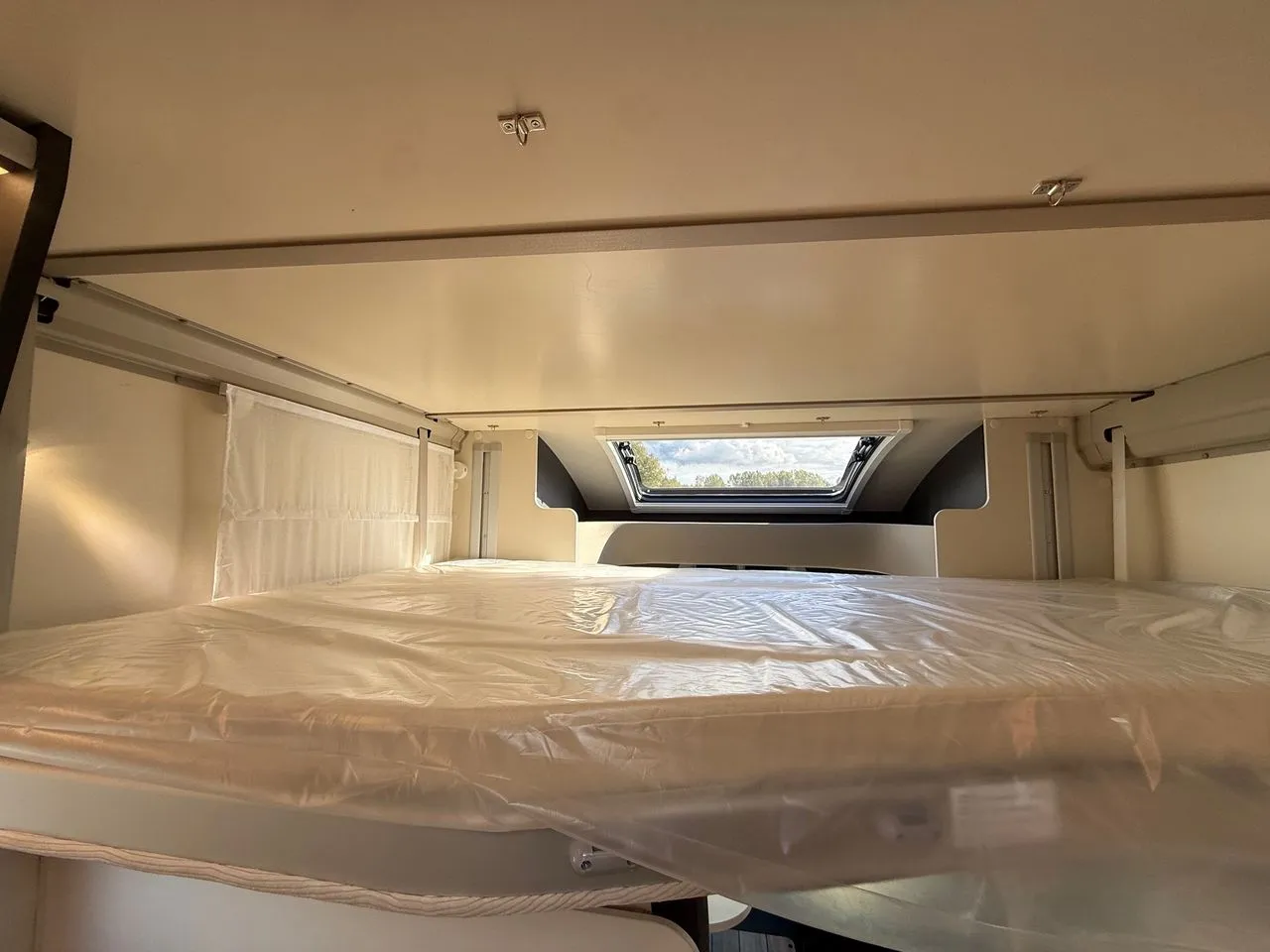 Camping-car - Mc Louis - MC4 379 BOITE AUTOMATIQUE - 2027