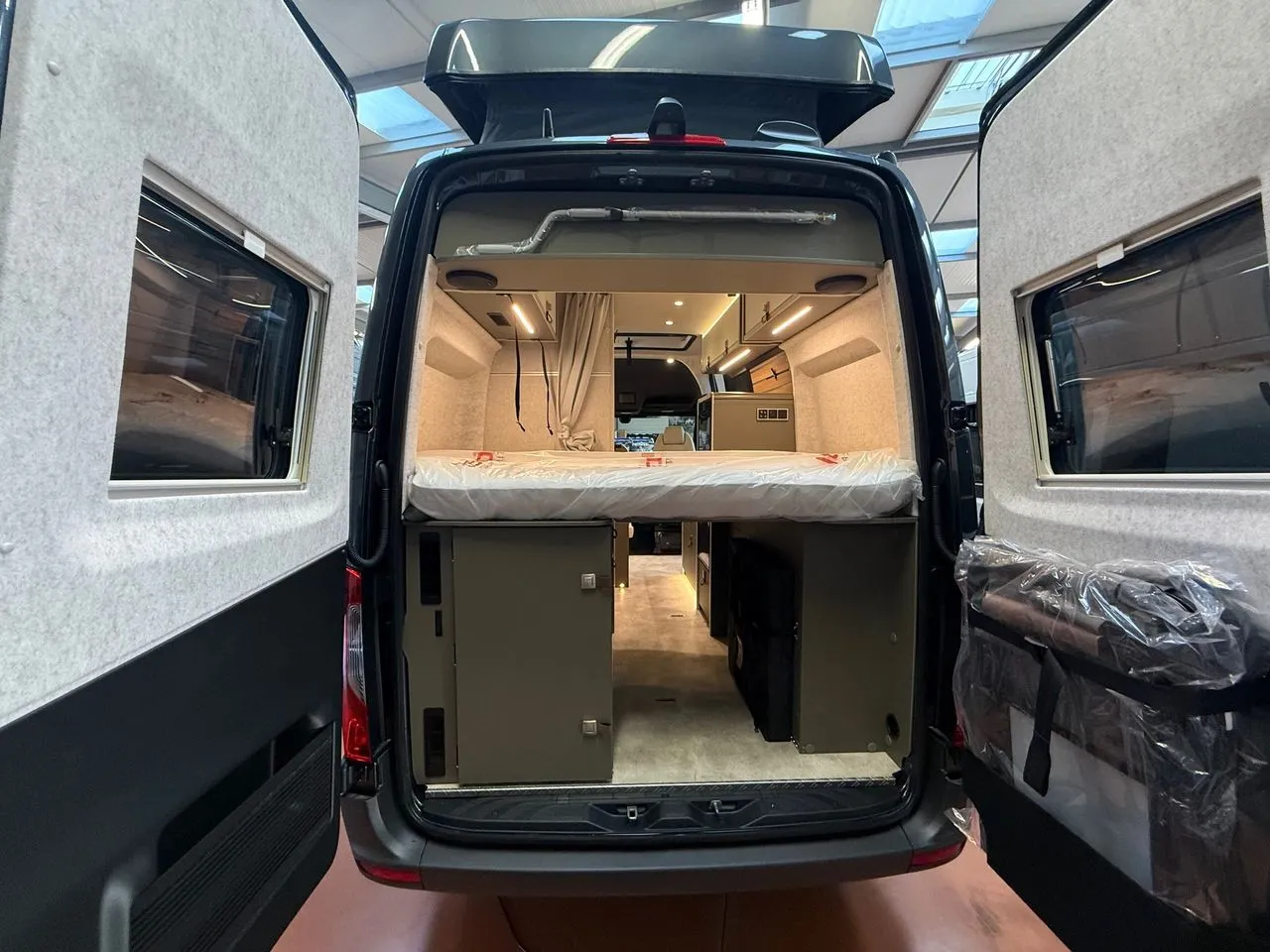 Fourgon aménagé - Hymer Camper Vans - Hymer Grand Canyon S 600 Série spéciale Xperience - 2027