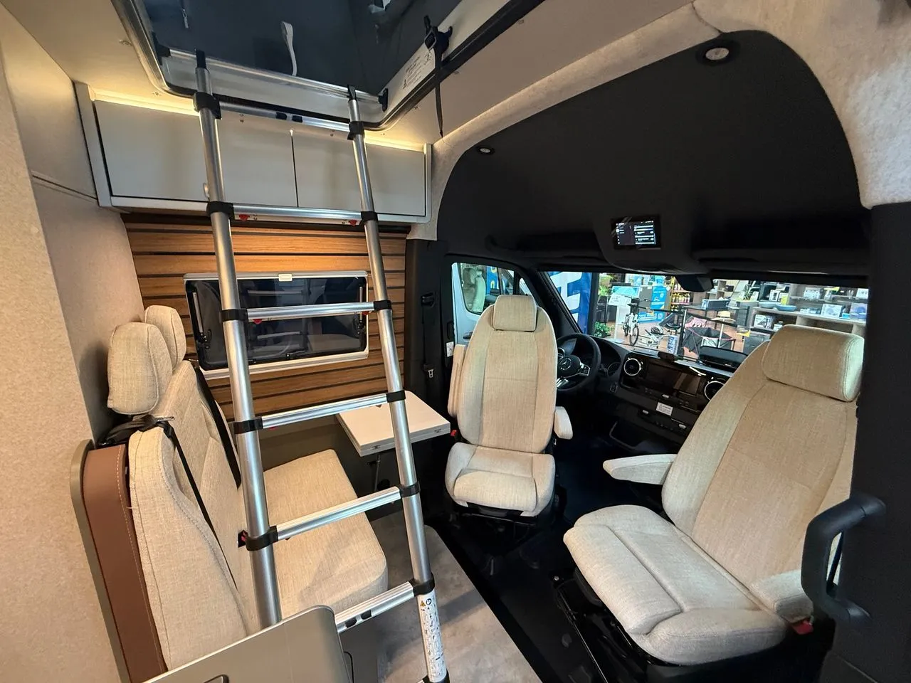 Fourgon aménagé - Hymer Camper Vans - Hymer Grand Canyon S 600 Série spéciale Xperience - 2027