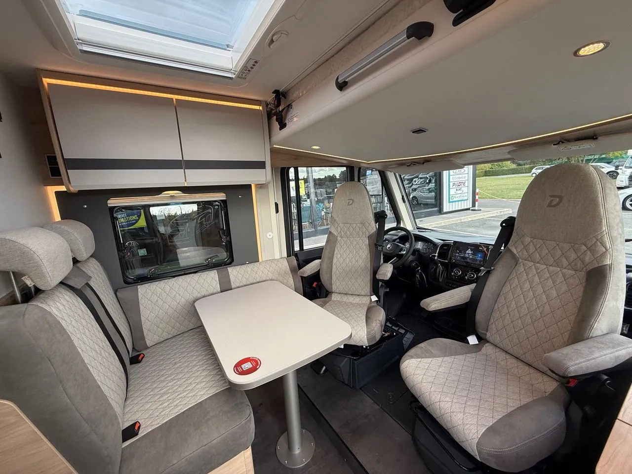 Camping-car - Dethleffs - GLOBEBUS I1 BOITE AUTOMATIQUE - 2026