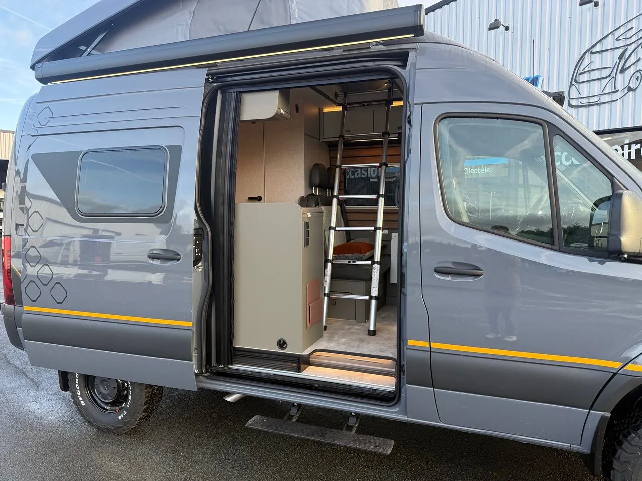 Fourgon aménagé - Hymer Camper Vans - GRAND CANYON S 600 CROSSOVER SERIE SPECIALE - 2027