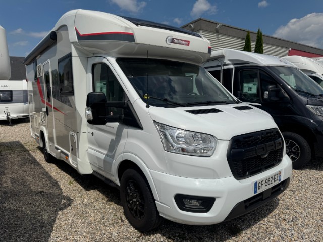 Camping-car CHALLENGER 260