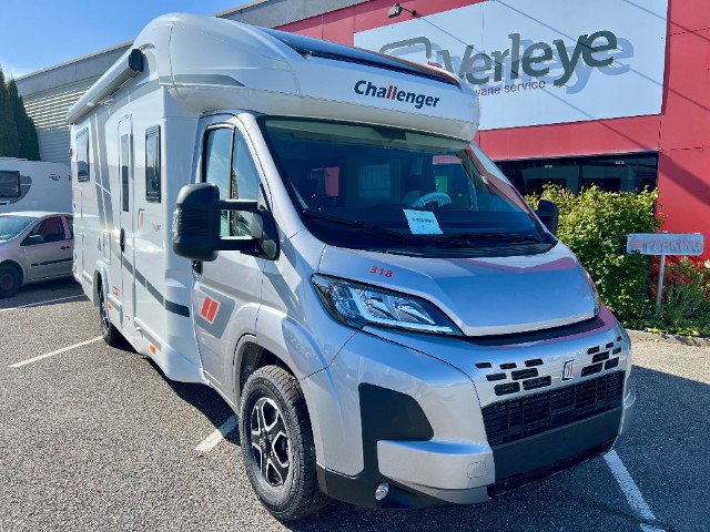 Camping-car CHALLENGER 318