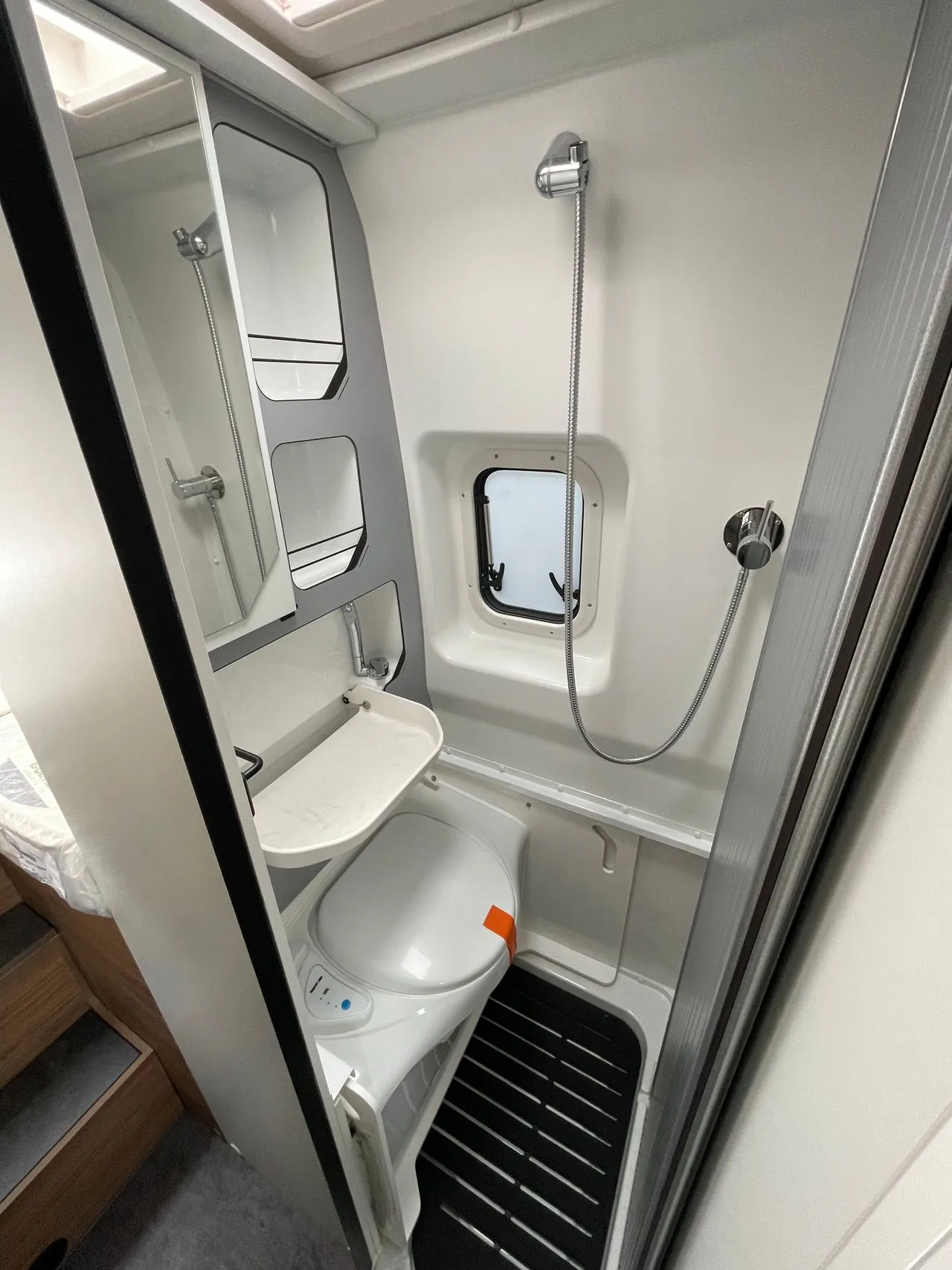 Fourgon aménagé - Pilote - V 630 J X EDITION + - 2024