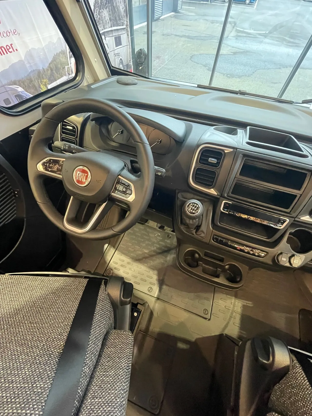 Camping-car - Dethleffs - Globebus I 1 - 2024