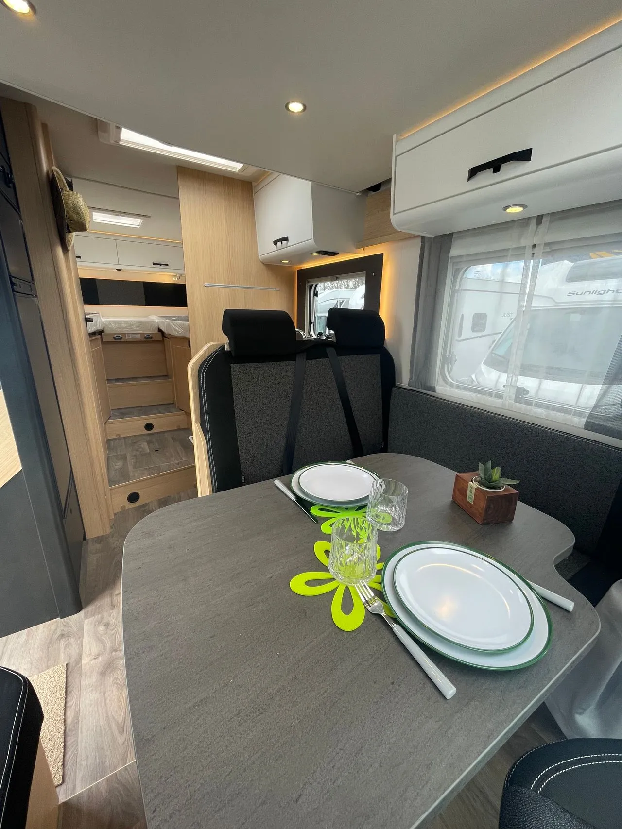 Camping-car - Sunlight - T 68 Access + - 2025