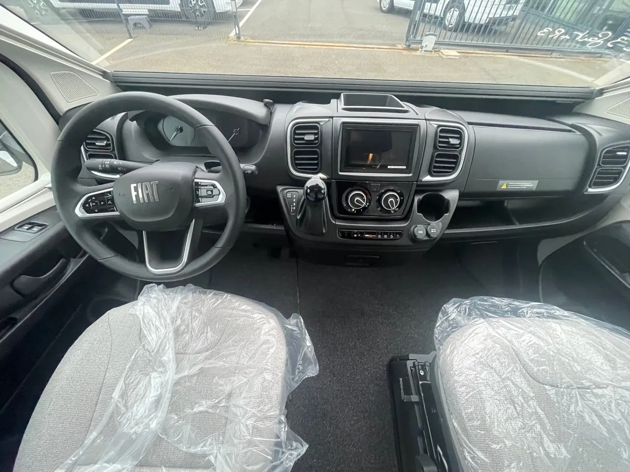 Camping-car - Pilote - P 720 U Expression - 2025