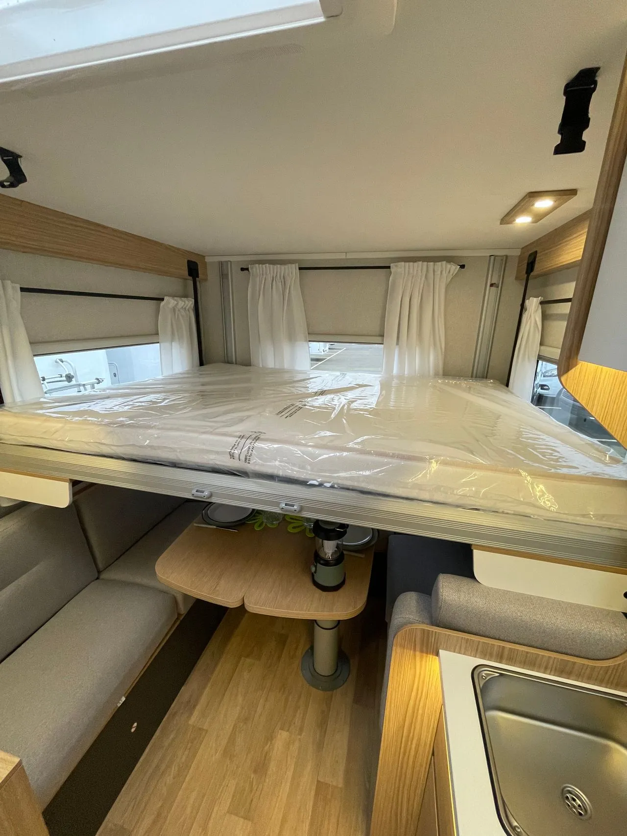 Camping-car - Pilote - P 720 U Expression - 2025