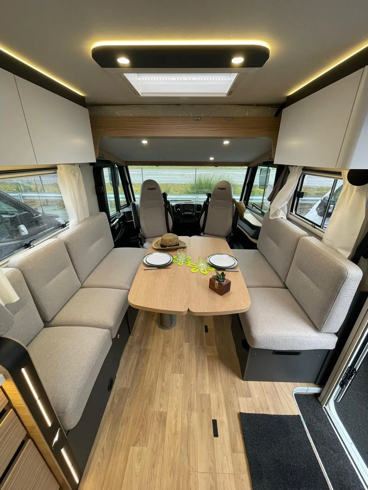 Camping-car - Pilote - G 690 D Expression - 2025