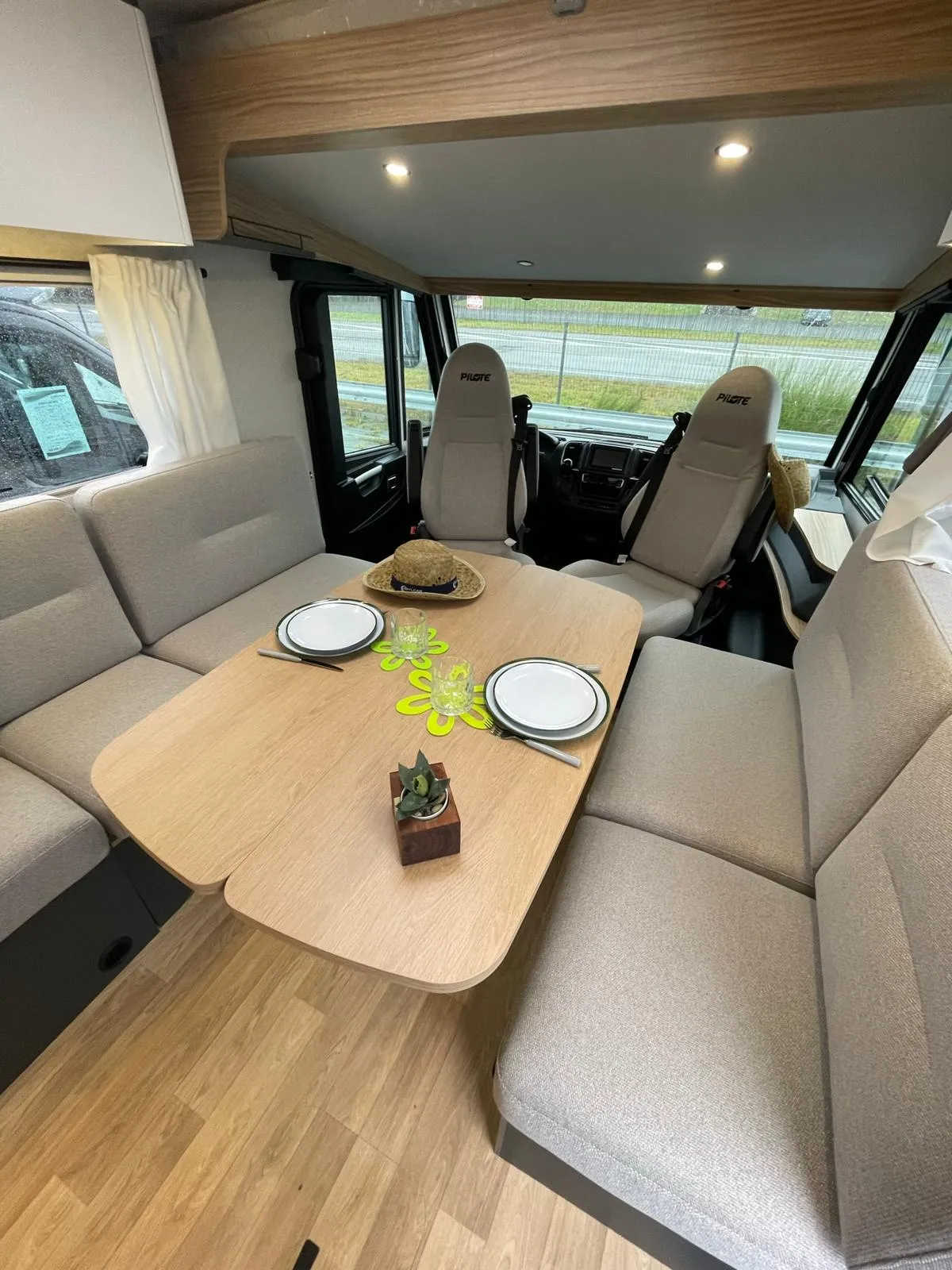 Camping-car - Pilote - G 690 D Expression - 2025