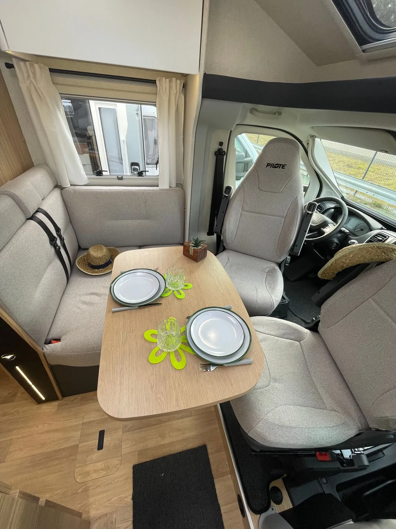 Camping-car - Pilote - P 650 C Expression - 2025