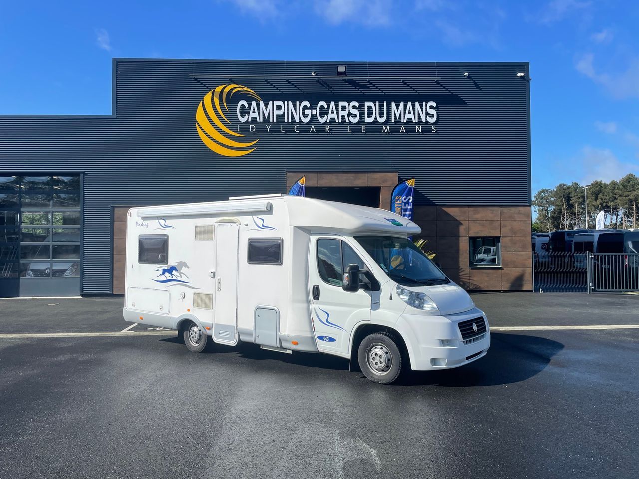 Camping-car MCLOUIS Yearling 463
