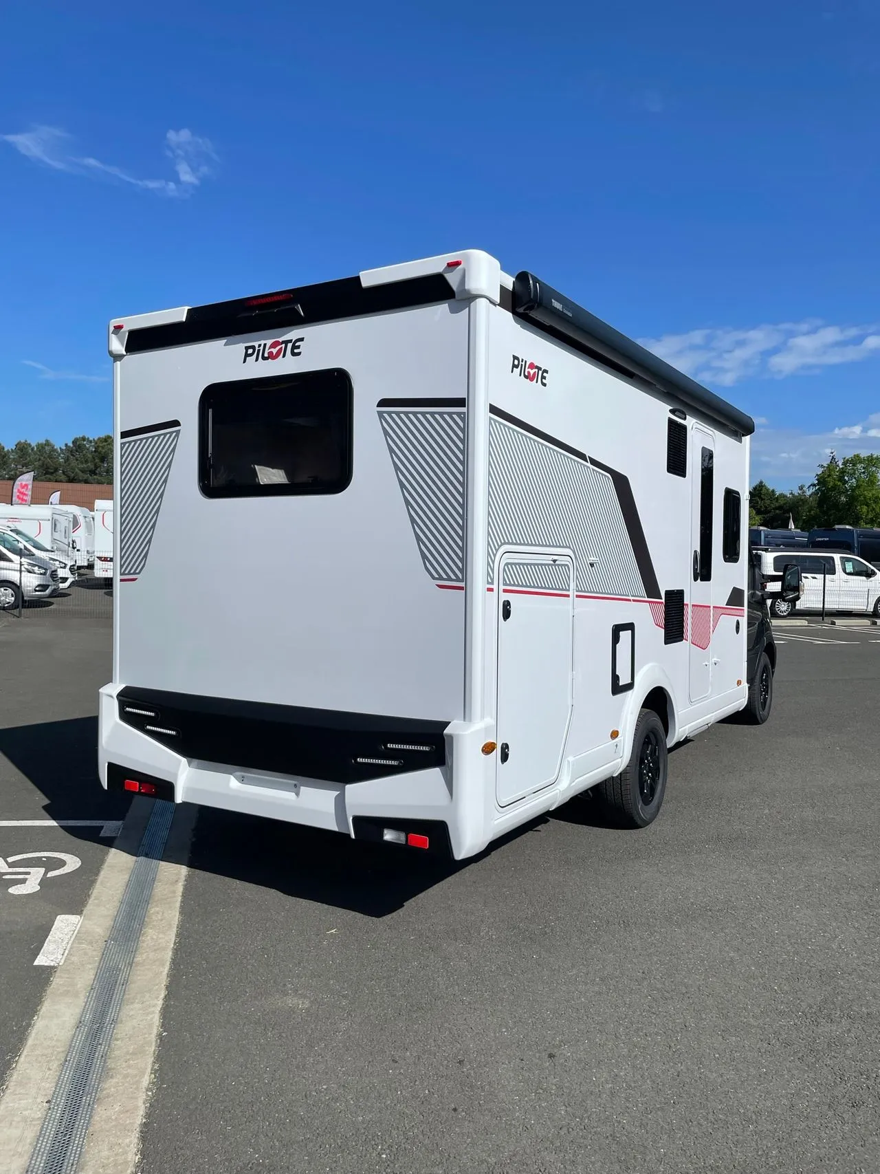 Camping-car - Pilote - A690 G Atlas - 2025