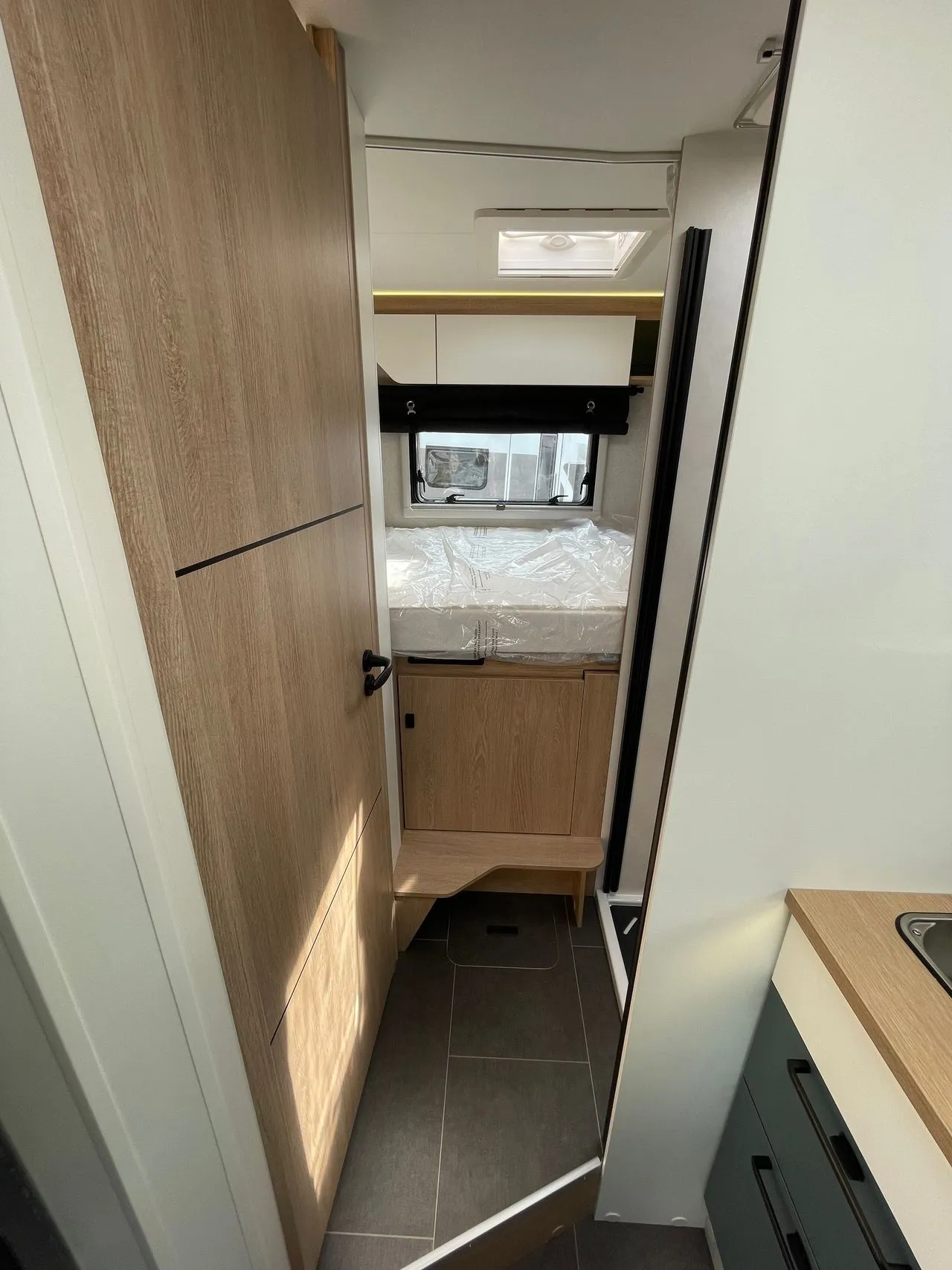 Camping-car - Pilote - A690 G Atlas - 2025