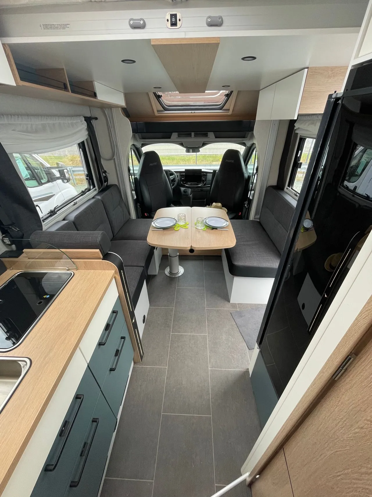 Camping-car - Pilote - A690 G Atlas - 2025