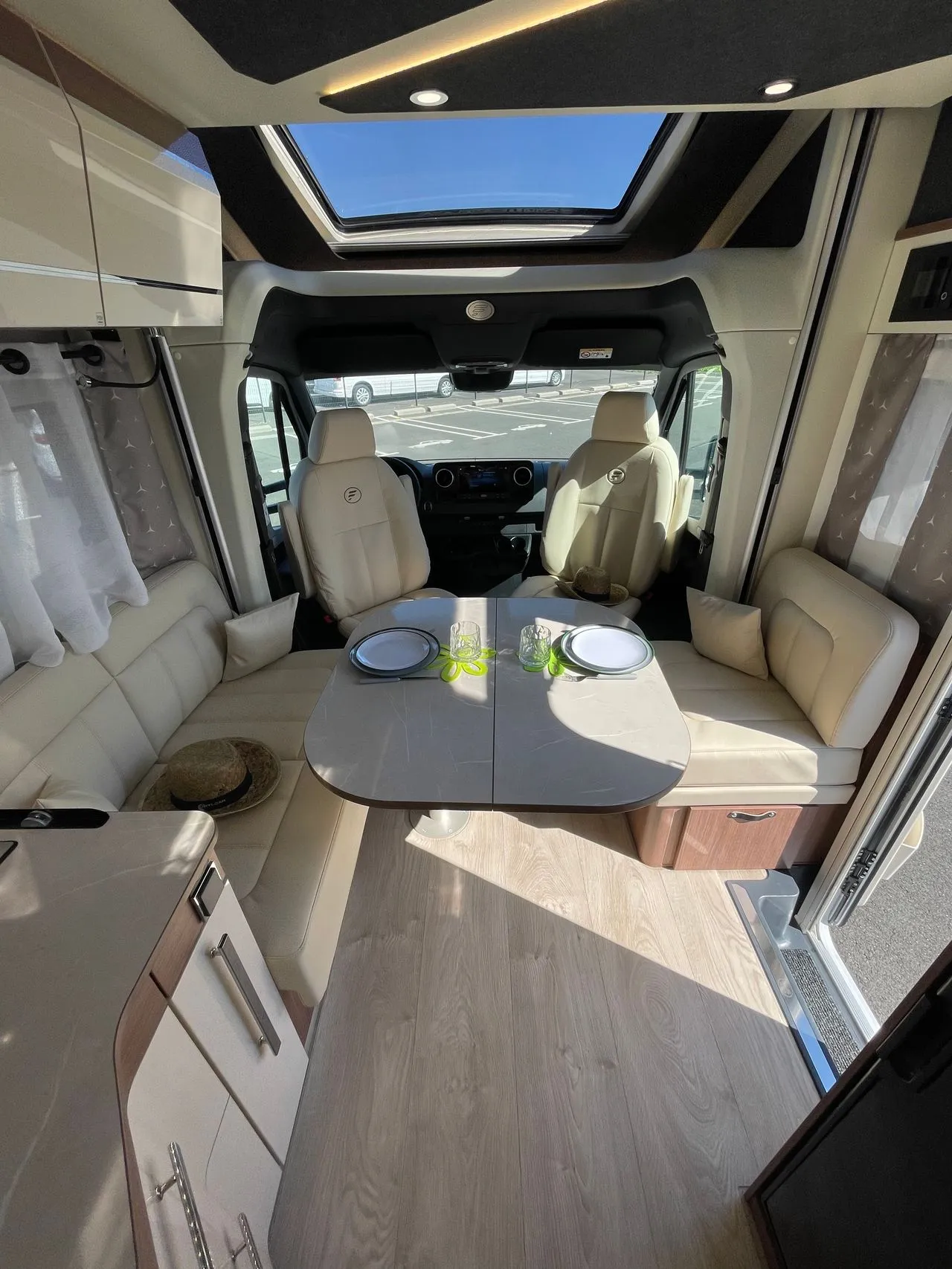 Camping-car - Fleurette - Elister 73 LMF - 2025