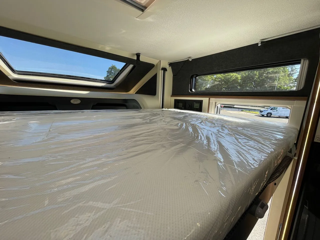 Camping-car - Fleurette - Elister 73 LMF - 2025