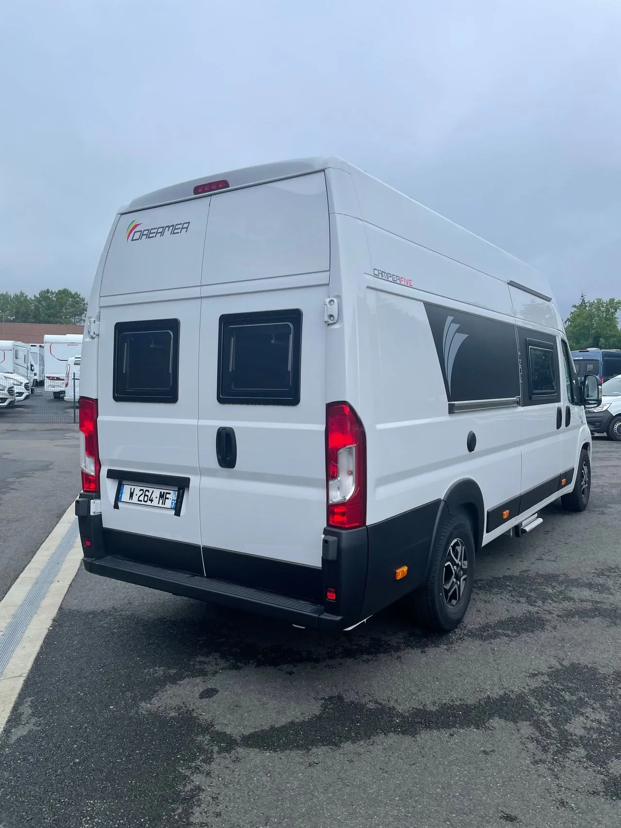 Fourgon aménagé - Dreamer - Camperfive Fun + - 2025