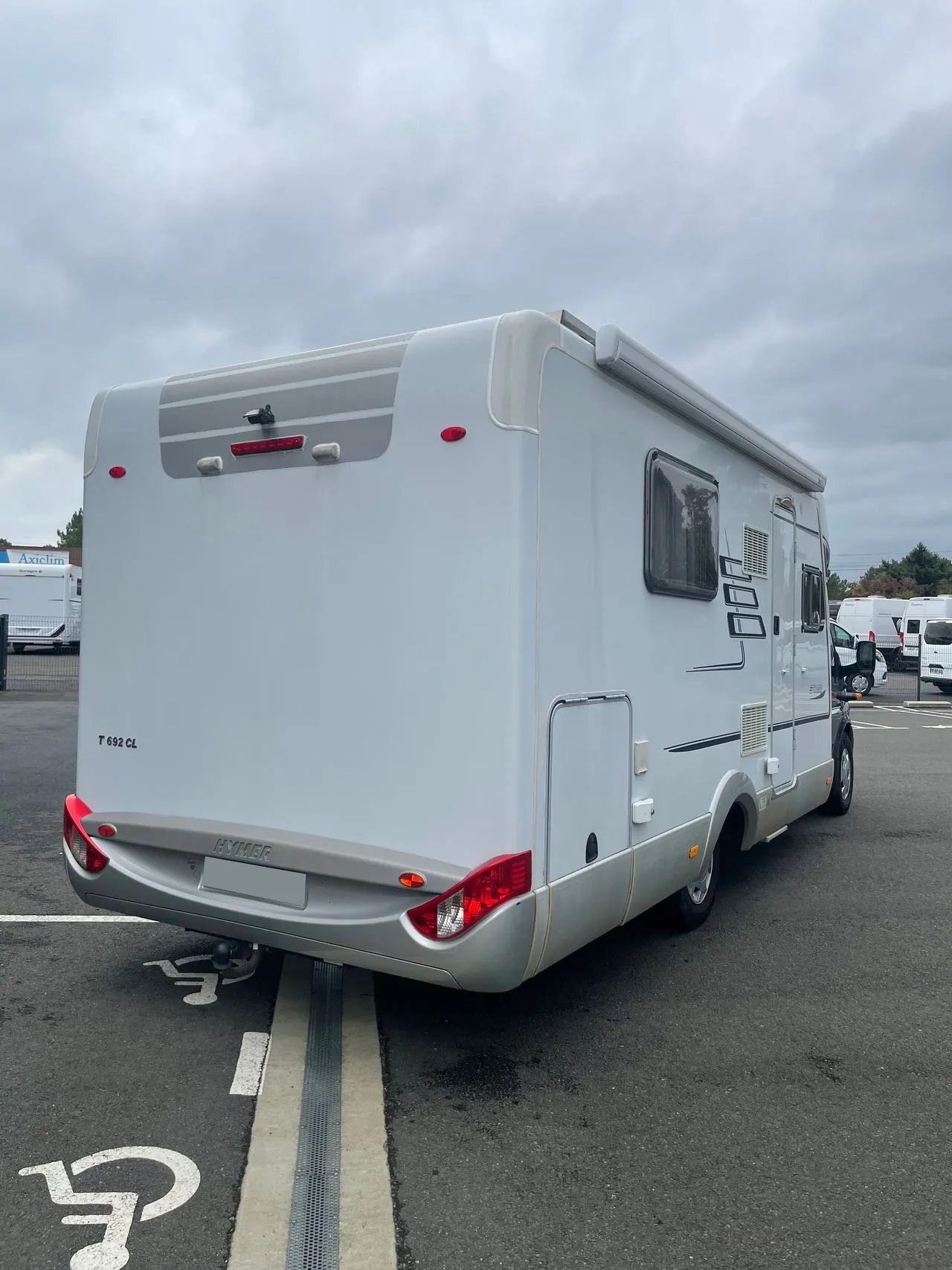 Tramp 692 CL