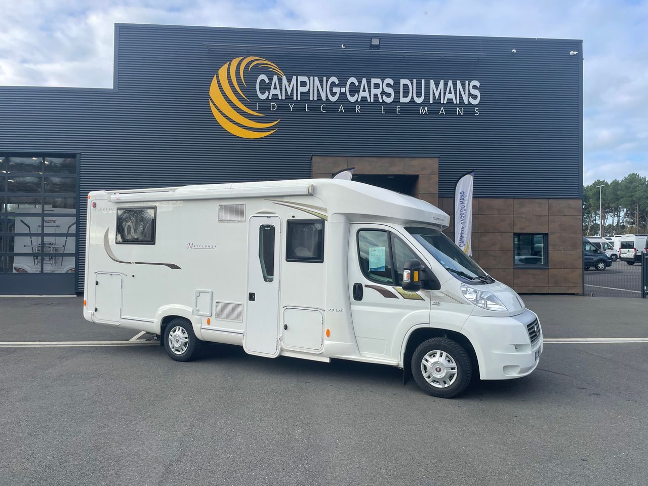 Camping-car FLEURETTE Mayflower 73 LJS