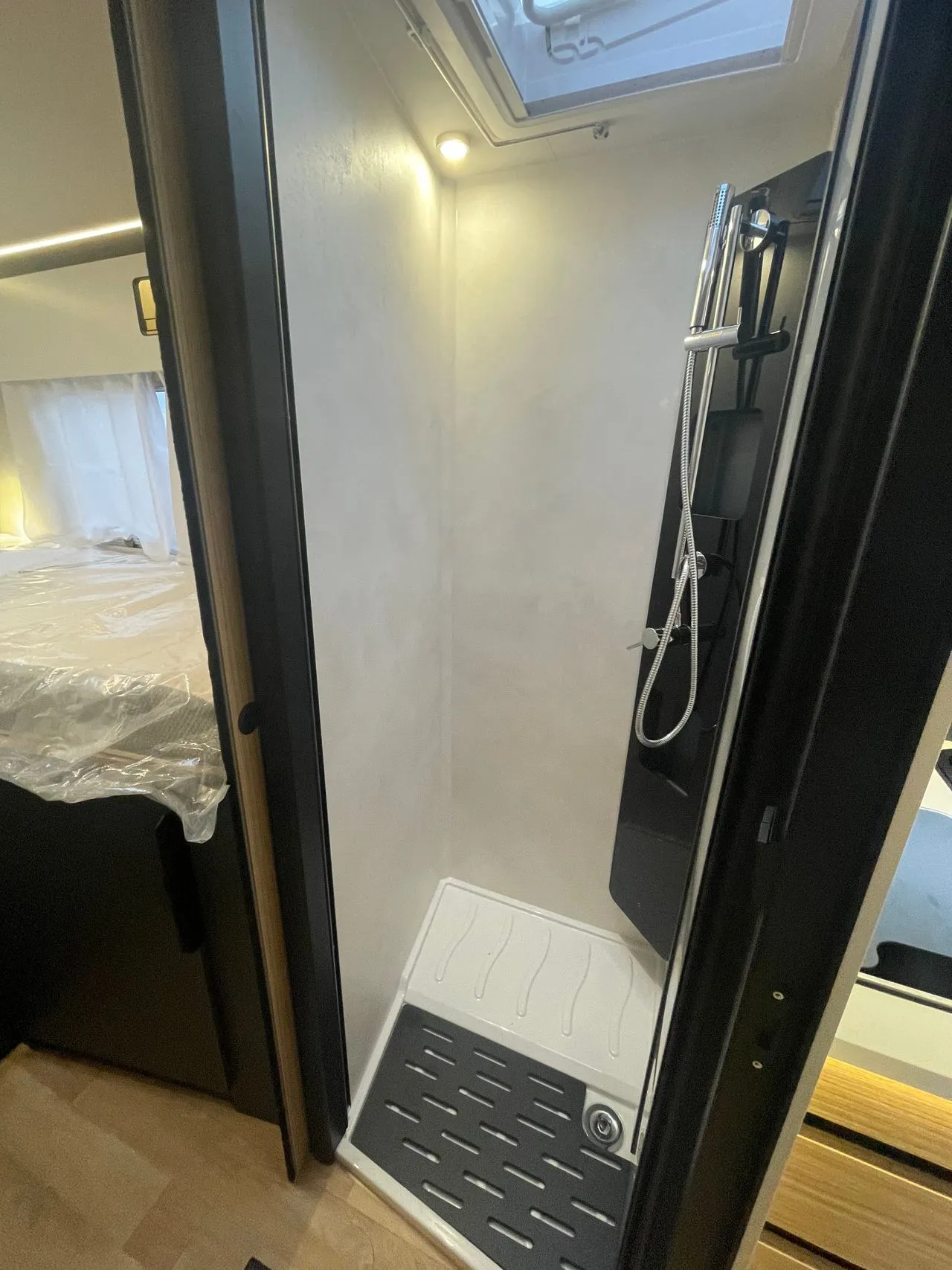 Camping-car - Pilote - G 740 FJG Evidence - 2026