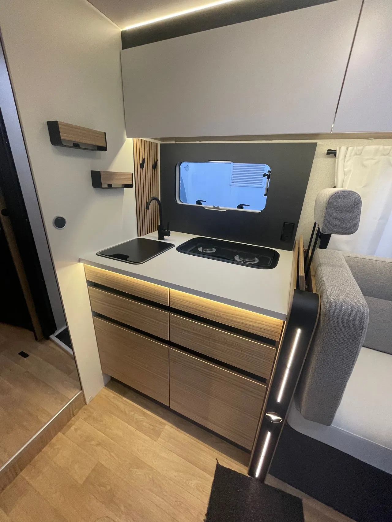 Camping-car - Pilote - G 740 FJG Evidence - 2026