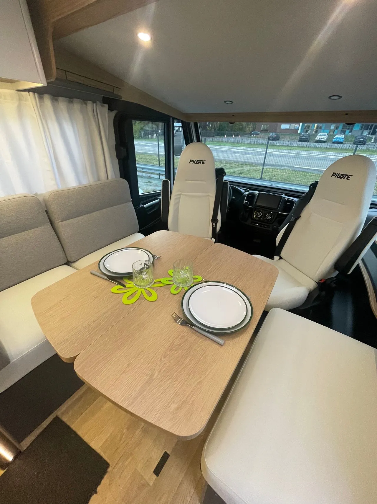 Camping-car - Pilote - G 740 FJG Evidence - 2026