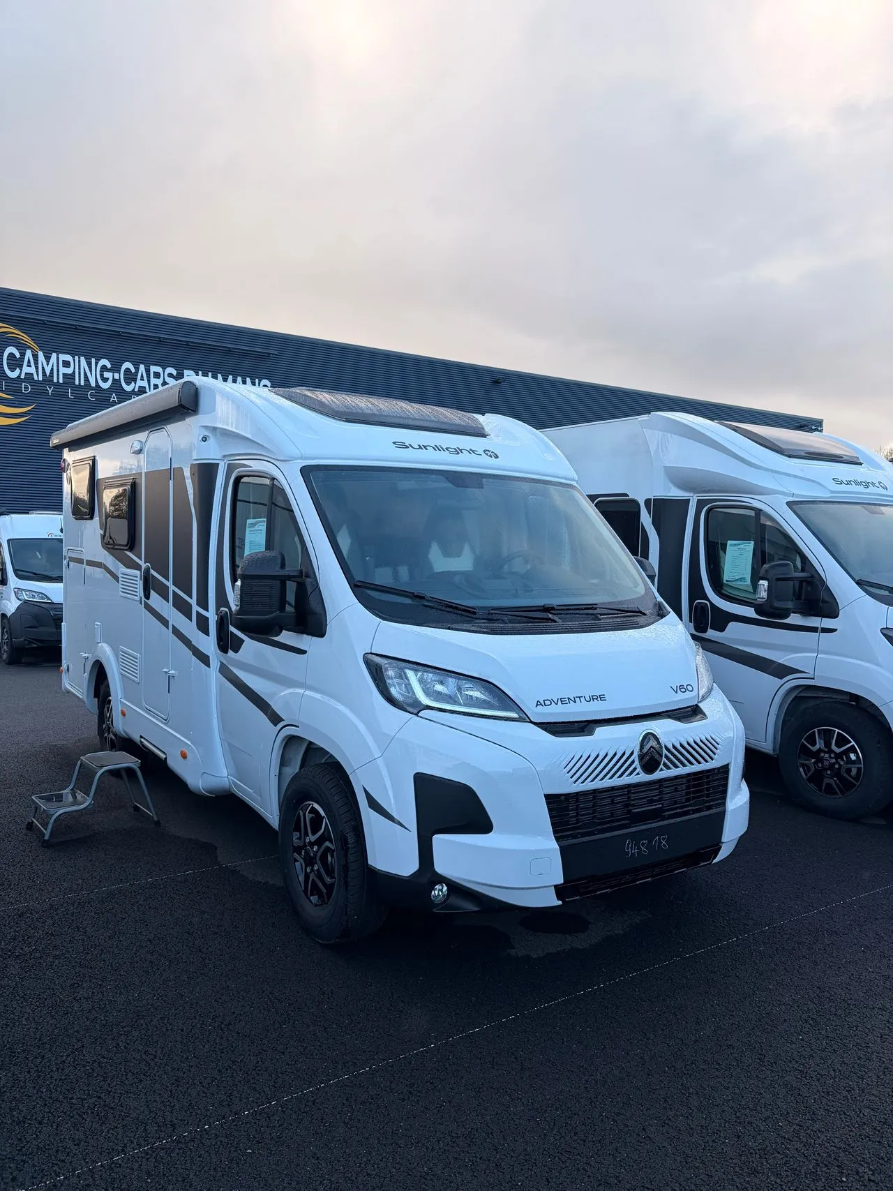 V 60 Adventure Edition 