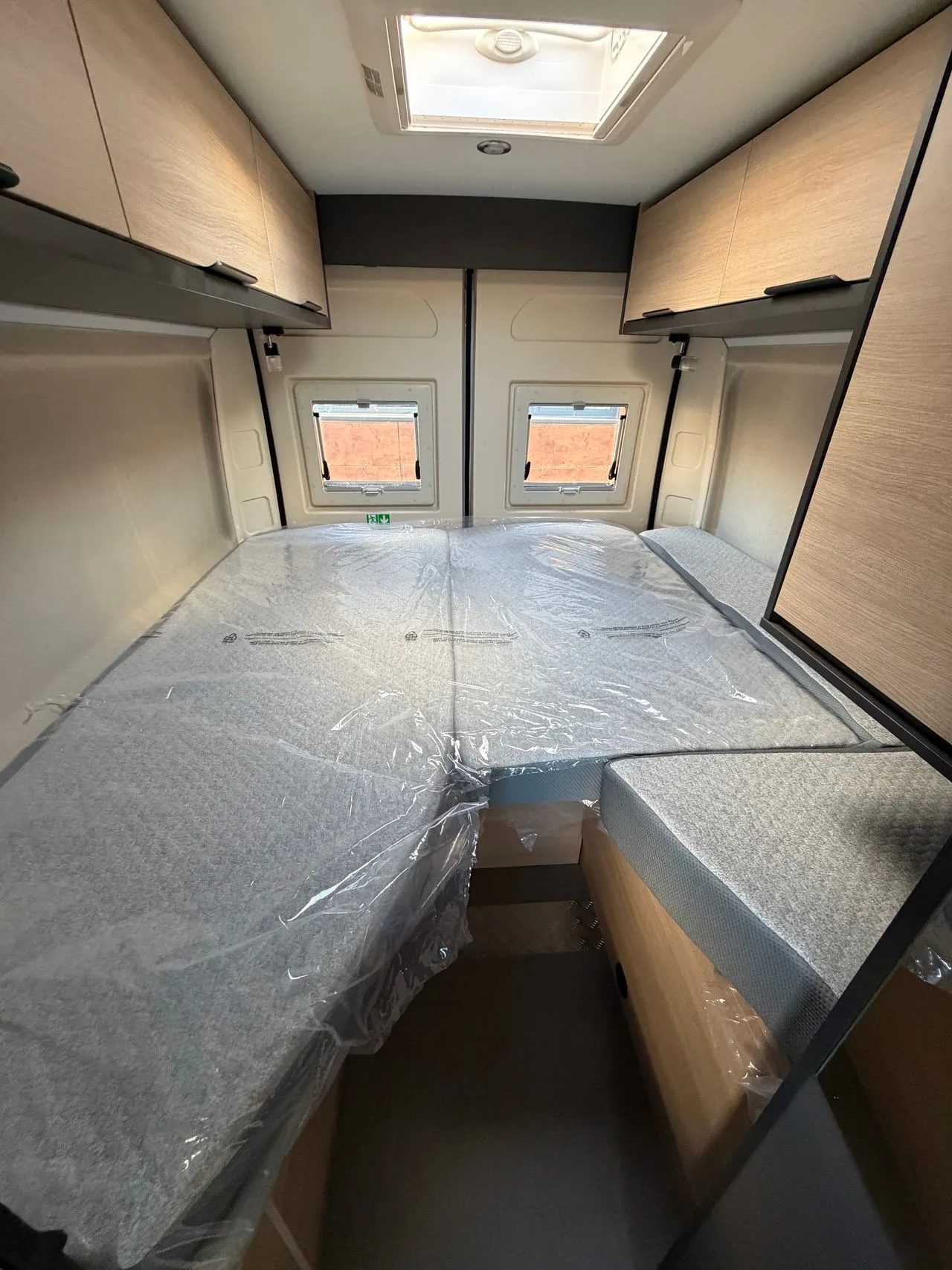 Fourgon aménagé - Dreamer - D 68 / 20 ans - 2025