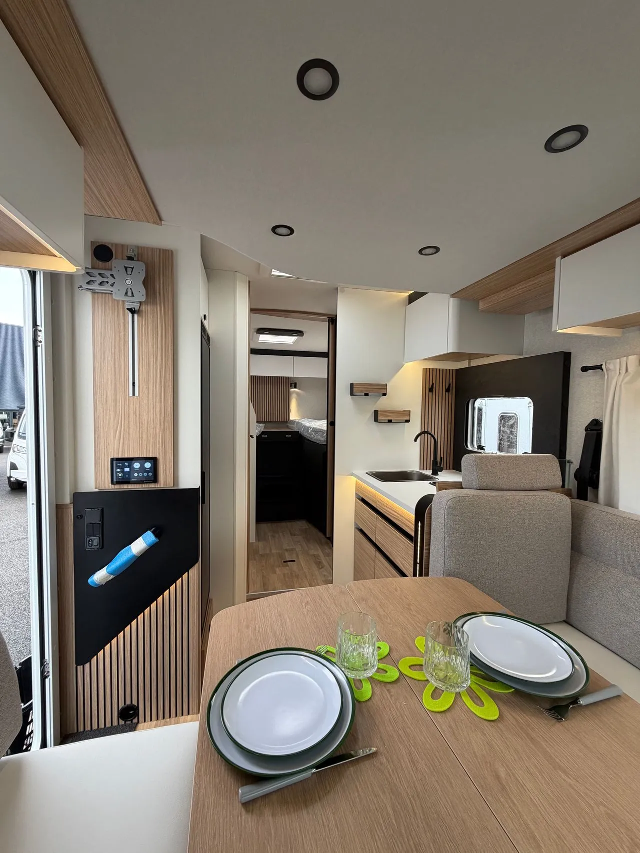 Camping-car - Pilote - P 720 FGJ - 2026