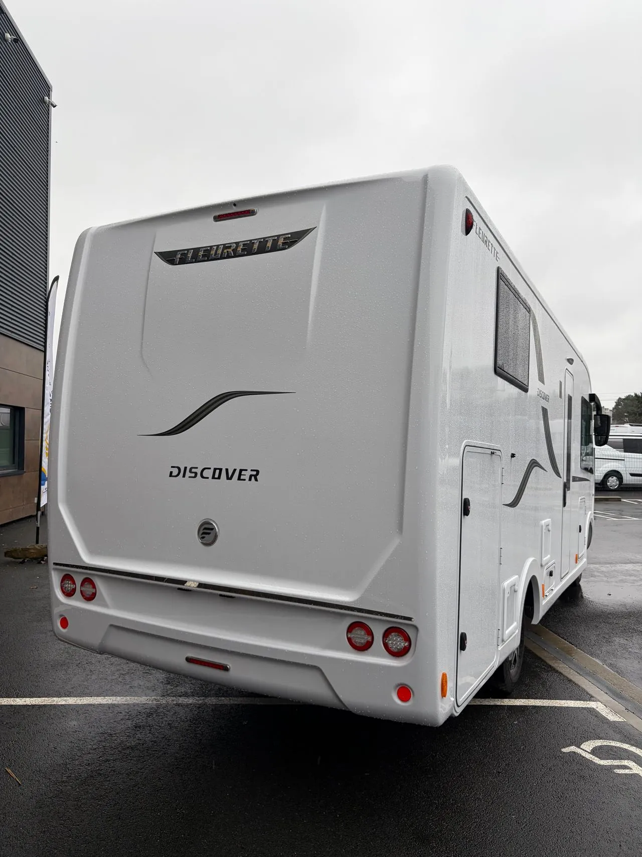 Discover 71 LMF WELLNESS