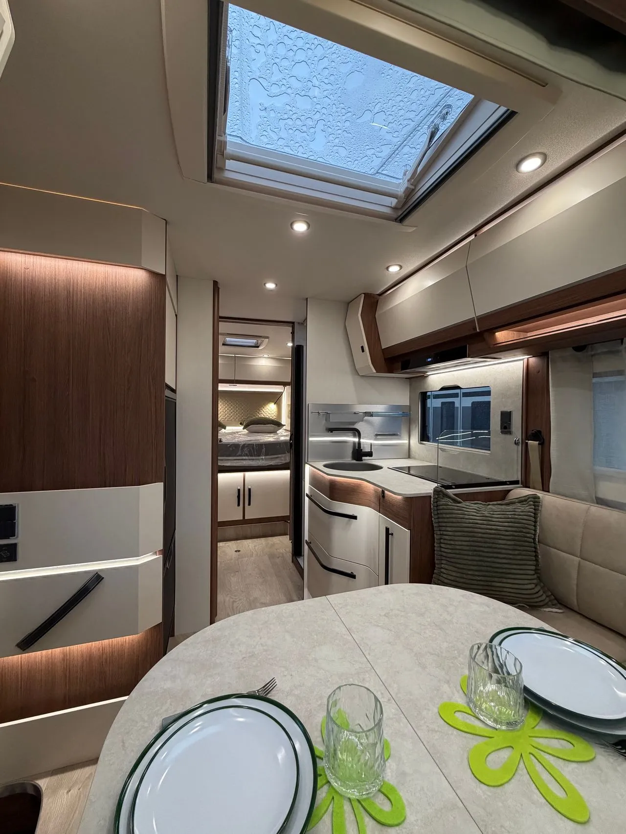 Camping-car - Fleurette - Discover 71 LMF WELLNESS - 2026