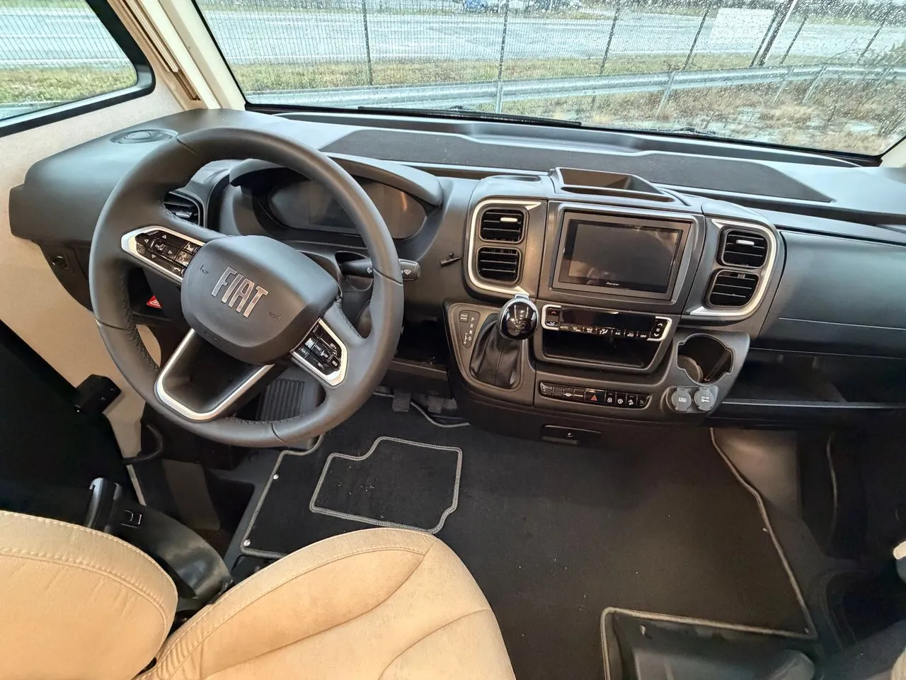 Camping-car - Fleurette - Discover 71 LMF WELLNESS - 2026