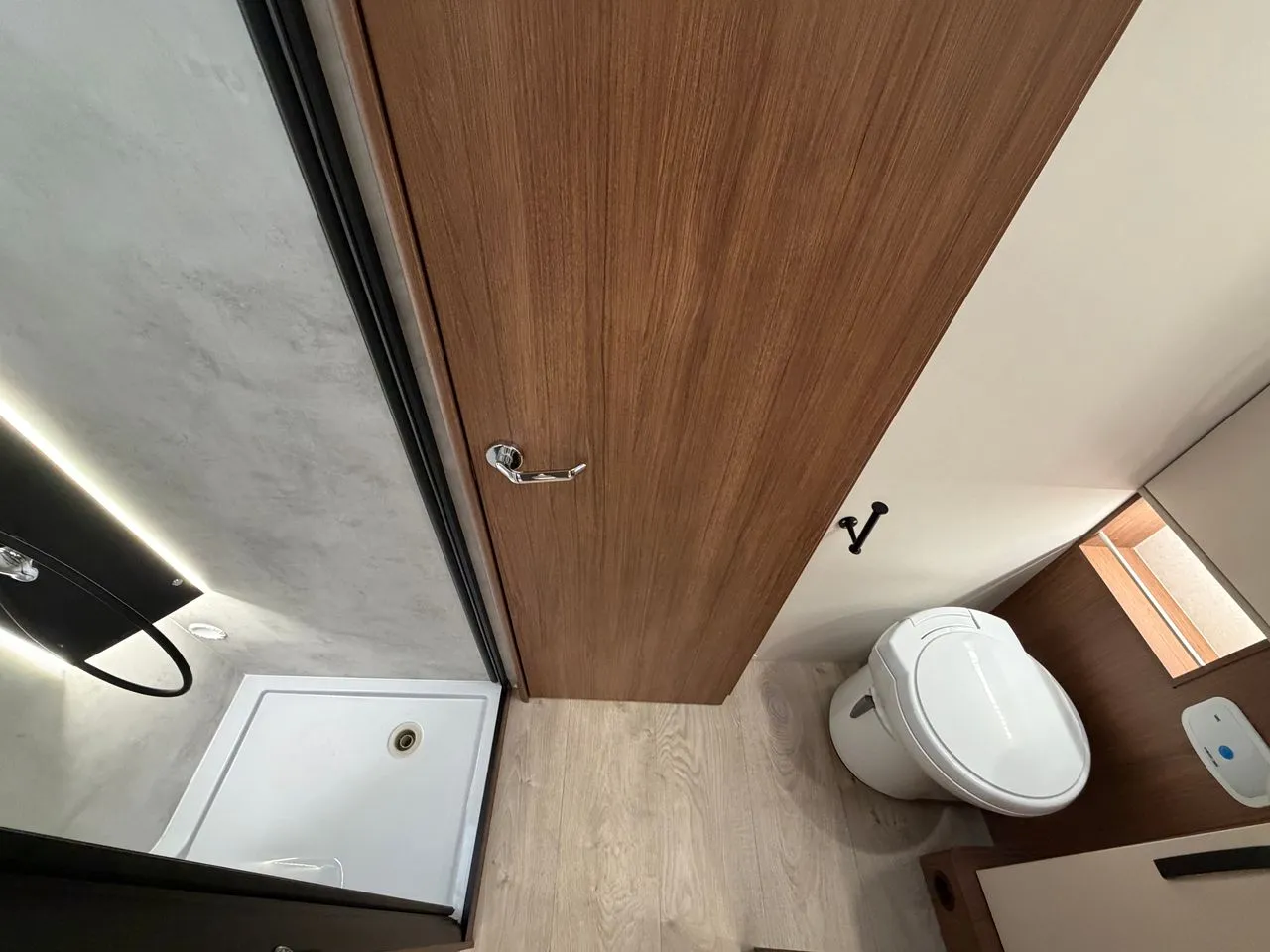 Camping-car - Fleurette - Discover 71 LMF WELLNESS - 2026