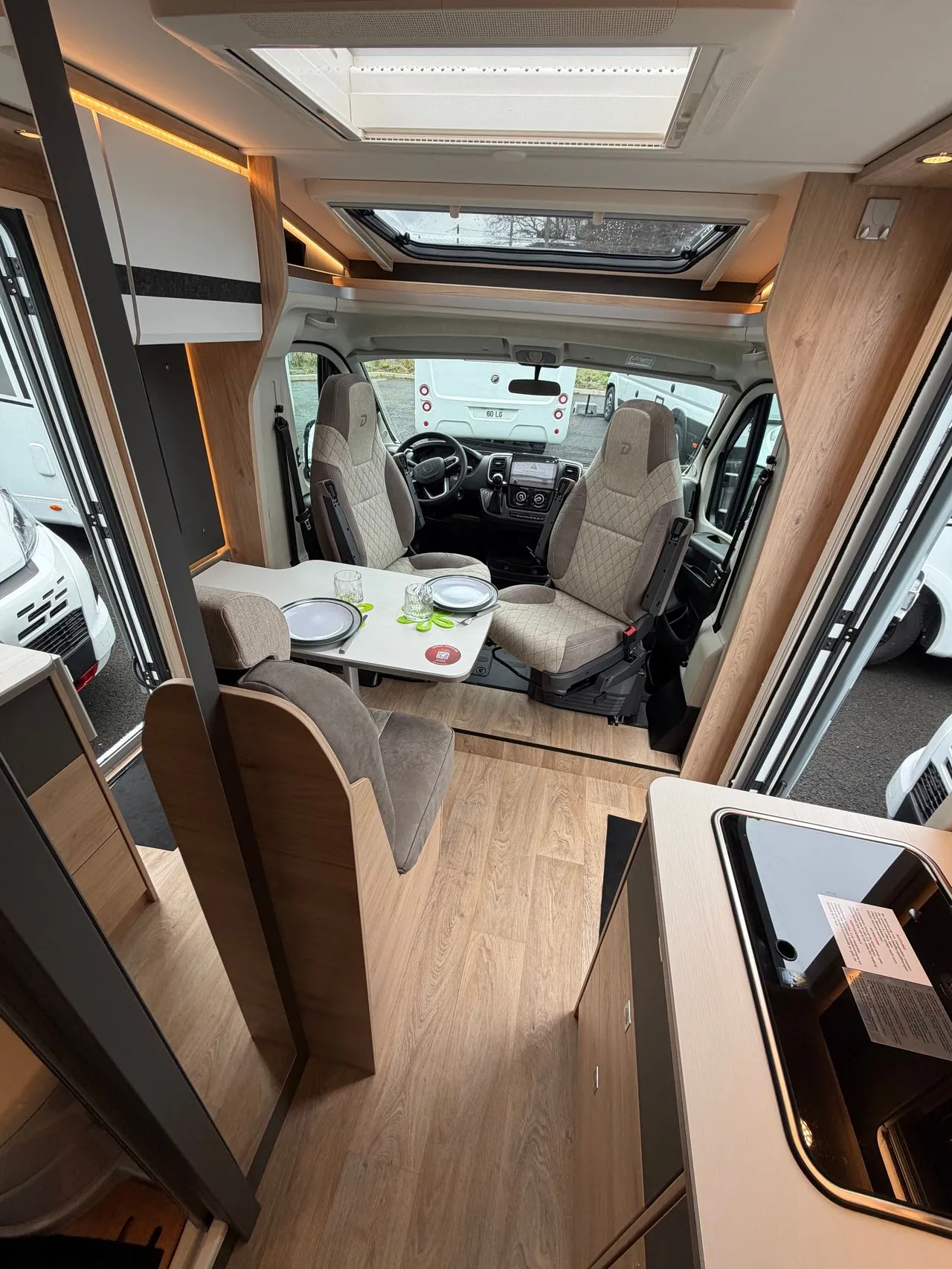 Camping-car - Dethleffs - Globebus Camp T 4 - 2026