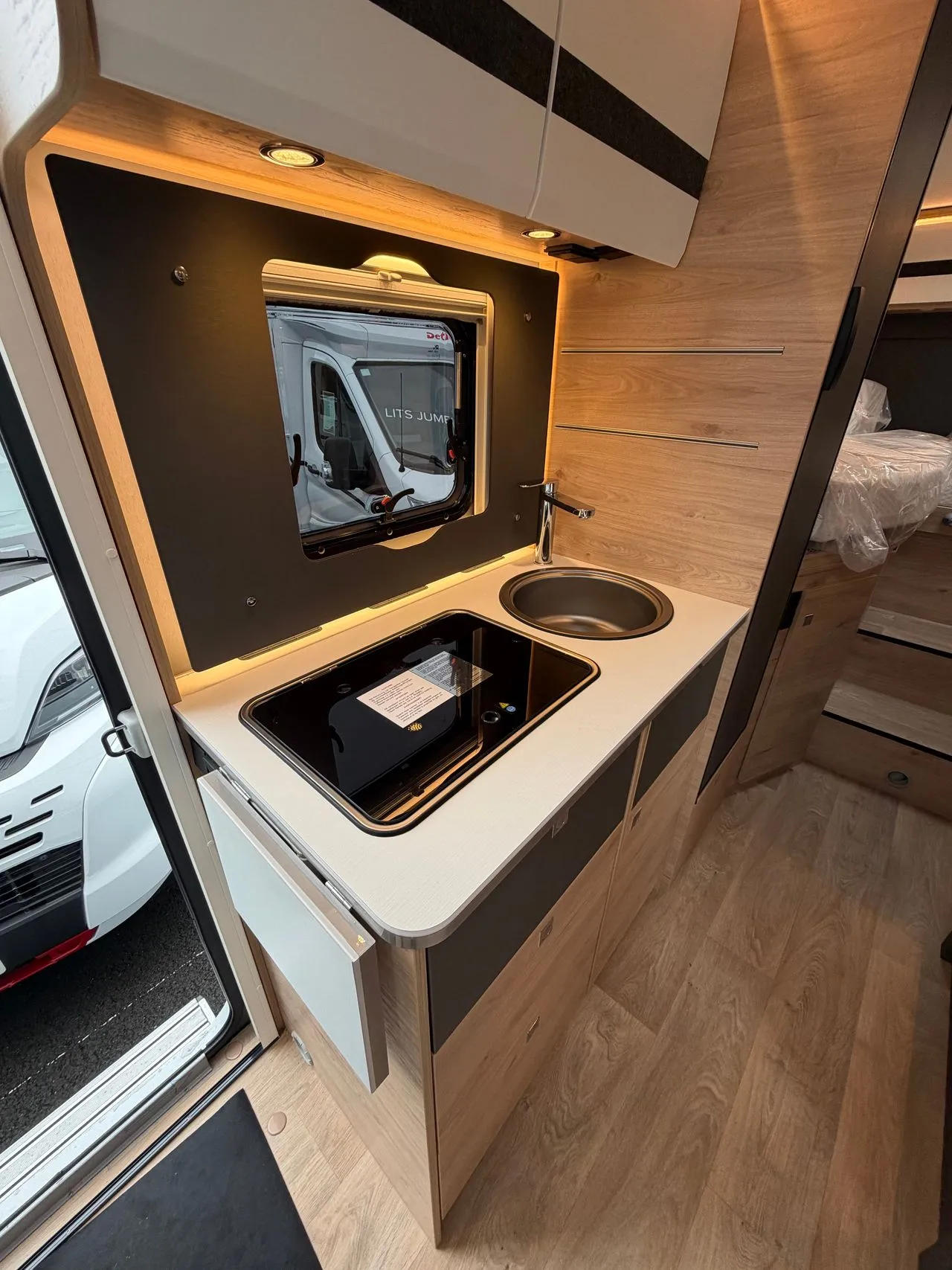 Camping-car - Dethleffs - Globebus Camp T 4 - 2026