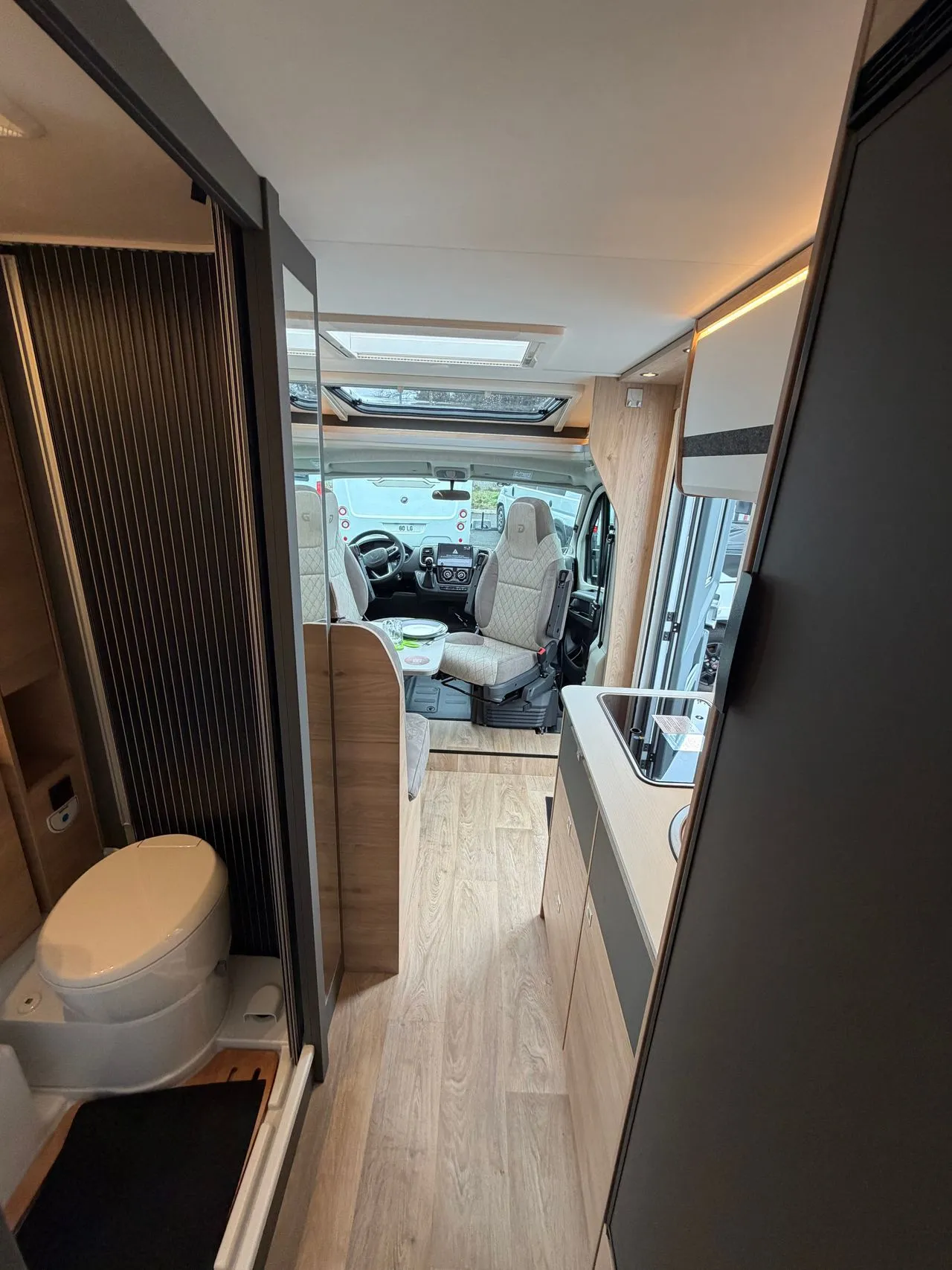 Camping-car - Dethleffs - Globebus Camp T 4 - 2026