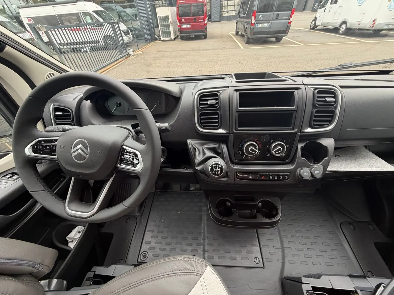 Fourgon aménagé - Sunlight - Cliff 640 X - 2026