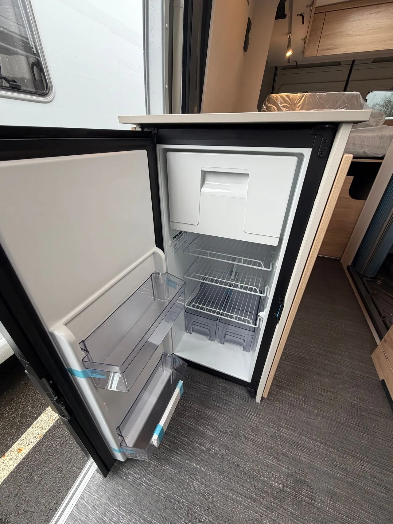 Fourgon aménagé - Dethleffs - Globetrail 600 DS - 2026